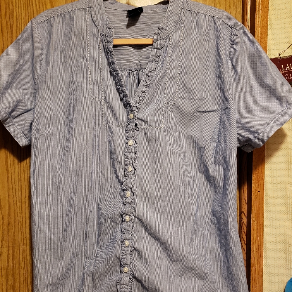 Basic Editions Blue and white pinstripe blouse